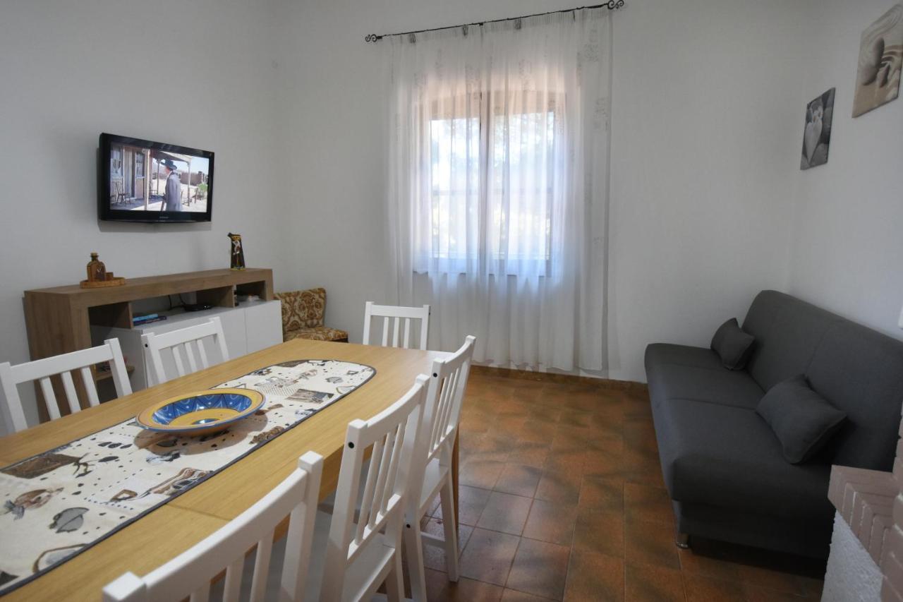 Mario & Nina - Portopino House Porto Pino Exteriör bild